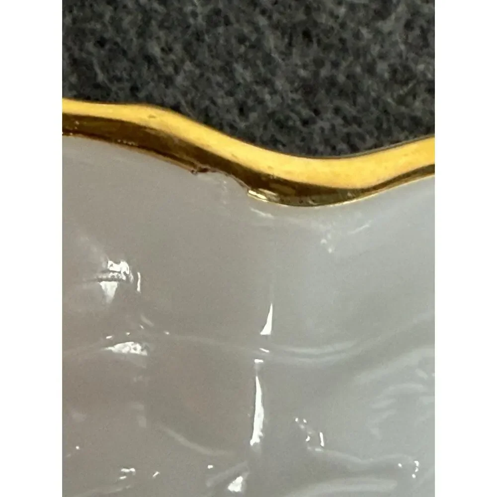 Anchor Hocking White Milk Glass Dish Bowl Embossed Grapes w/Gold Trim - See Chip